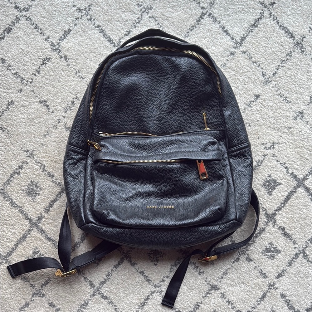 Marc Jacobs Black Backpack Sleek Minimalist Design